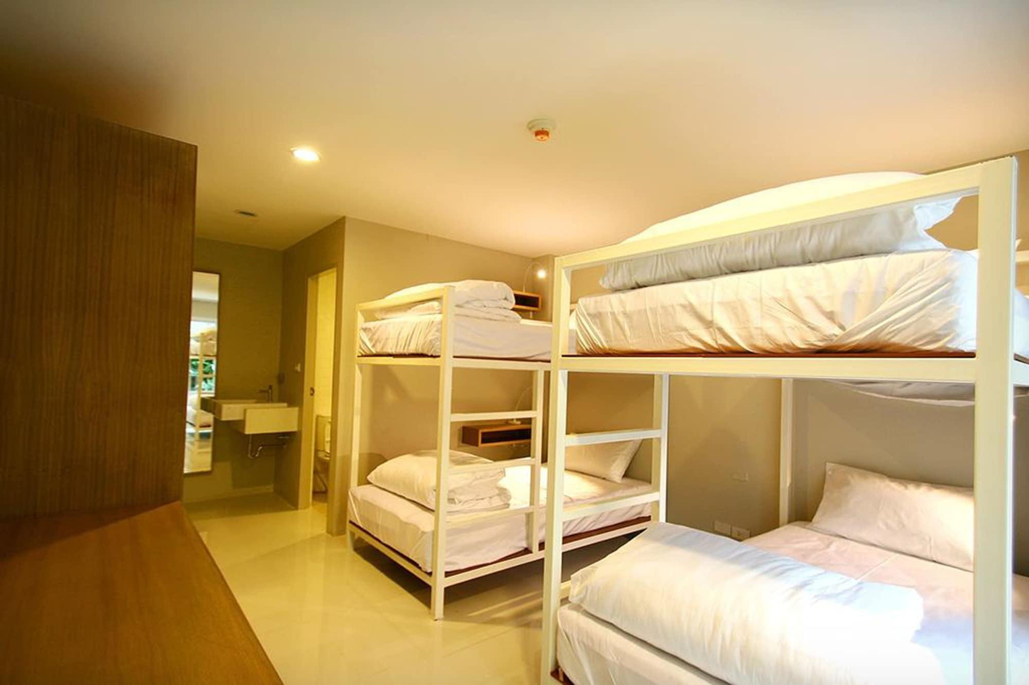 HOTEL CHERN | ⋆⋆⋆ | BANGKOK, THAILAND | SEASON DEALS FROM $37